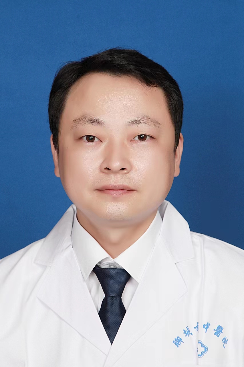 R(qing).jpg